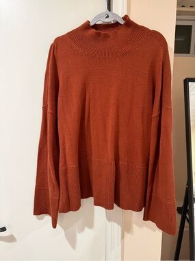 Cyrus sweater